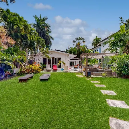 Villa Sunny Oasis